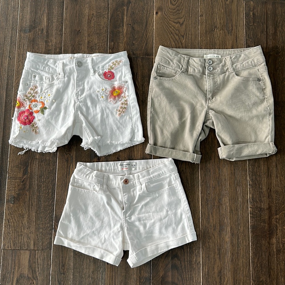 Girls Denim Shorts (Size 12/14)